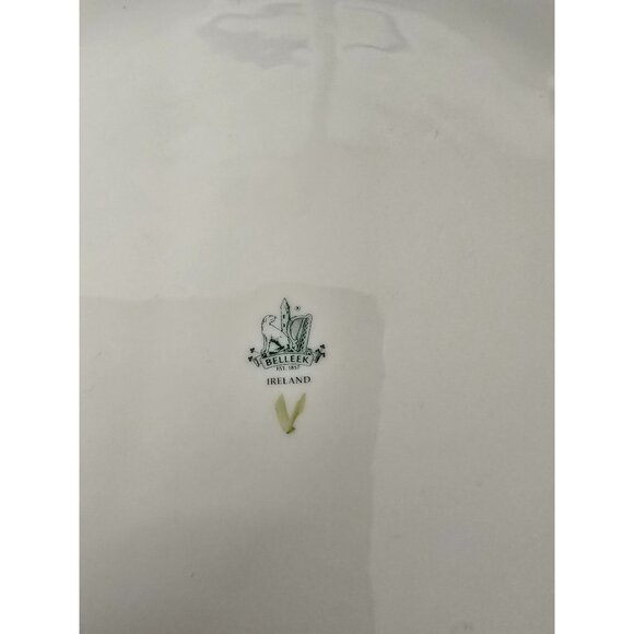 8" Belleek Ireland Ceramic Bowl Shamrock Motif & Celtic Knot Design - Picture 6 of 6